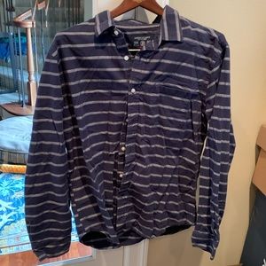 American Eagle Prep Fit shirt